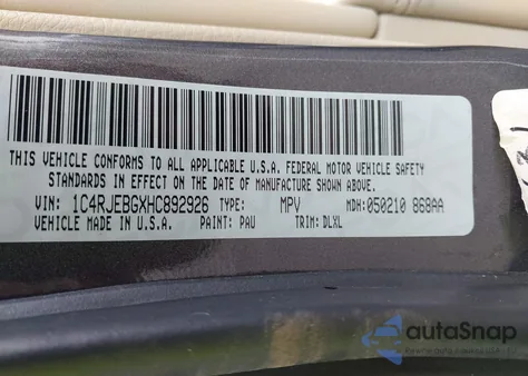 2017 Jeep Grand Cherokee Limited 4X2 z USA, uszkodzony, nr VIN 1C4RJEBGXHC892926